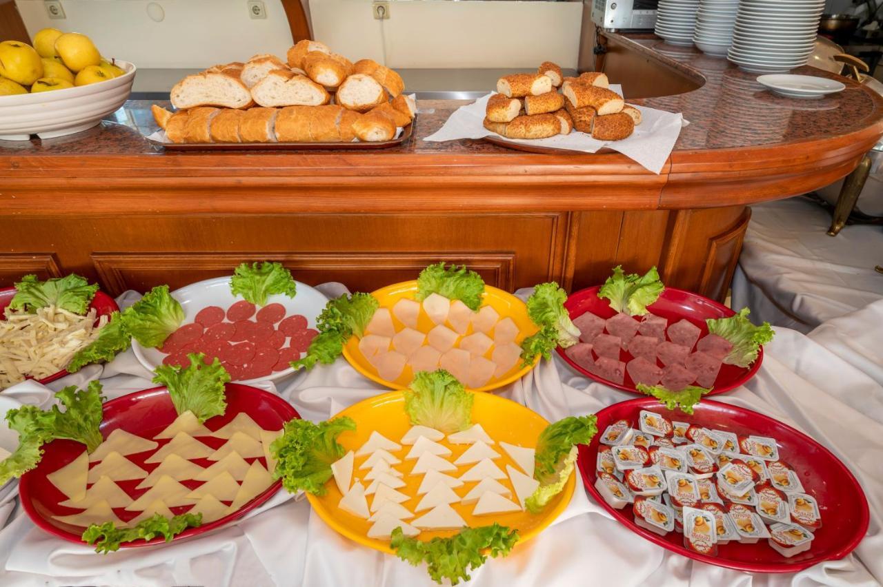 Hotel Erdal Истанбул Екстериор снимка