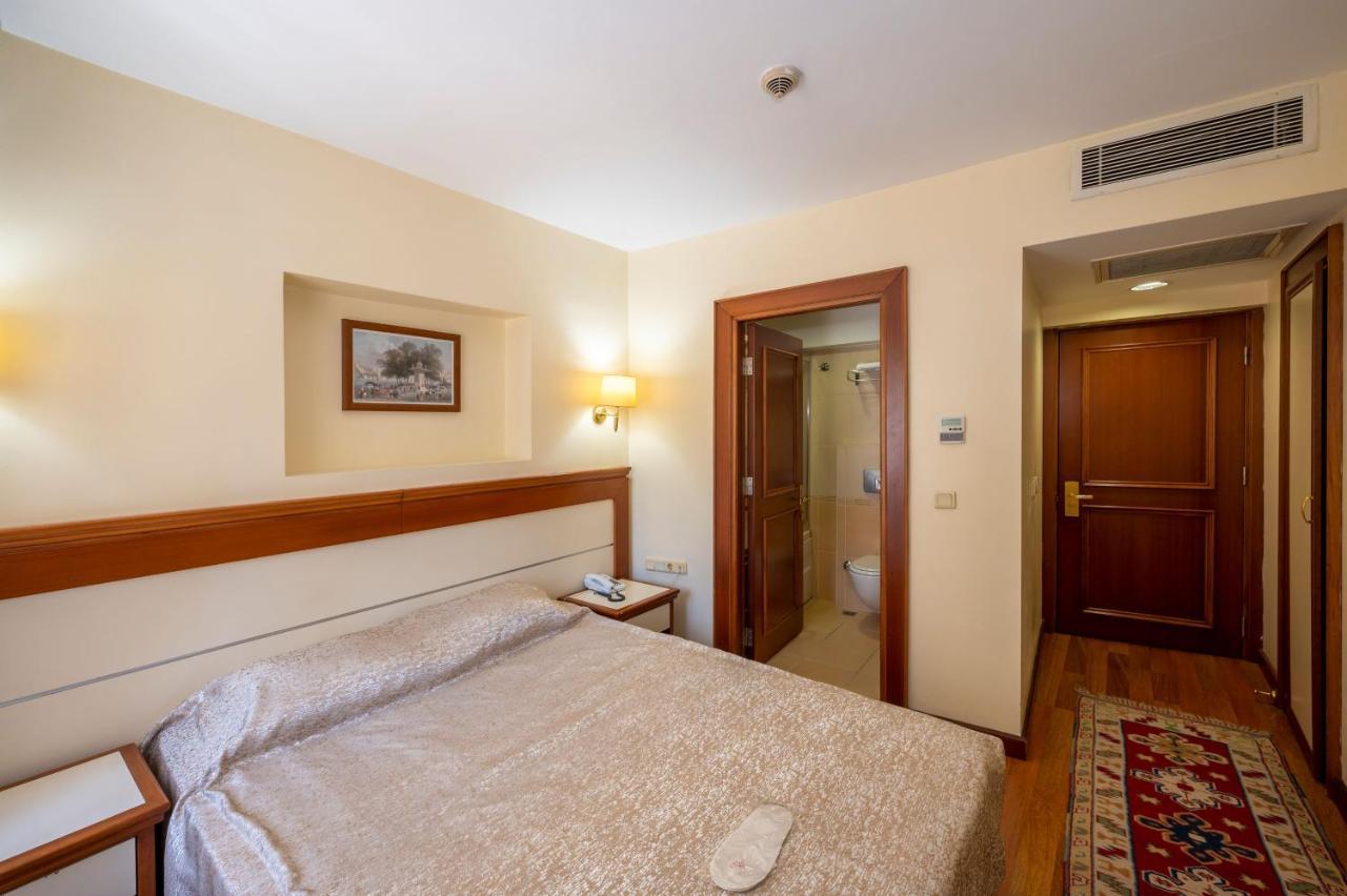 Hotel Erdal Истанбул Екстериор снимка