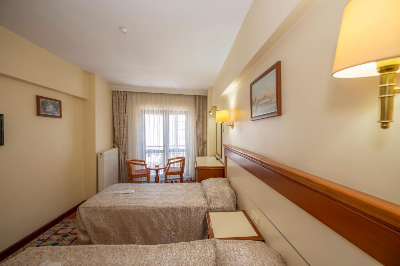 Hotel Erdal Истанбул Екстериор снимка